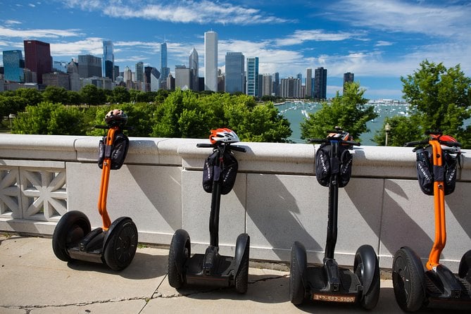 2-Hour Chicago Lakefront and Museum Campus Segway Tour