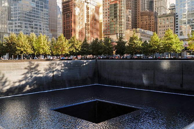 9/11 Memorial Tour With Skip-The-Line Museum Ticket - Tour Overview