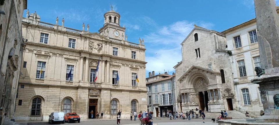 Aix-en-Provence: Arles, Baux, & Saint-Rémy-de-Provence Tour - Tour Overview