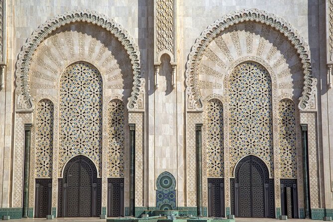 Casablanca Guided Private Tour Including Mosque Entrance - Inclusions and Highlights