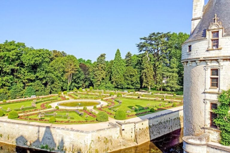 Chenonceau Castle: Private Guided Tour With Entry Ticket