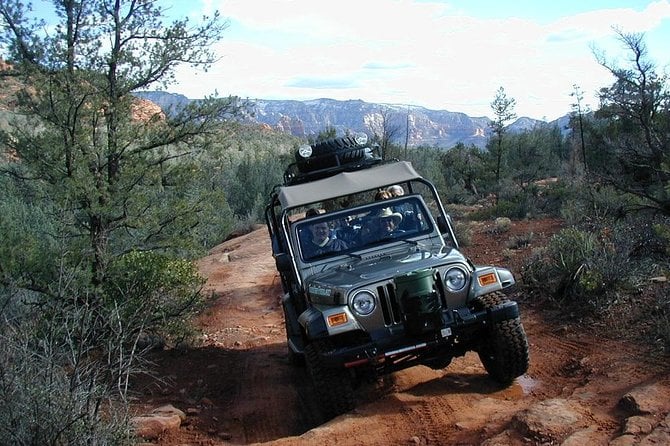 Diamondback Gulch 4x4 Open-Air Jeep Tour in Sedona - Meeting Point and Logistics