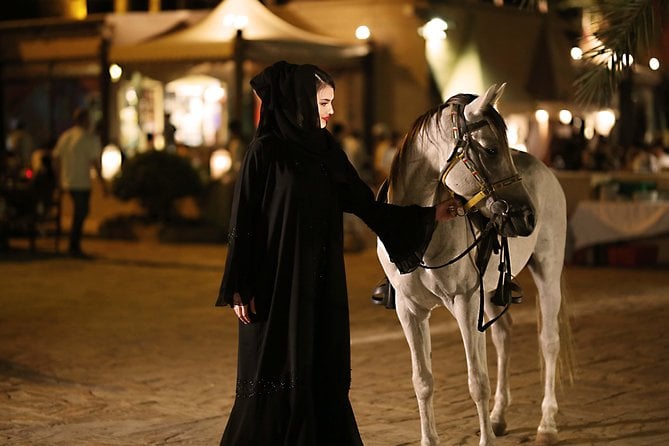 Dubai Sahara Desert Fortress Dinner With Horseriding & Live Shows - Overview of the Venue