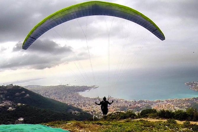 First Paragliding Club in Lebanon - Since 1992 - Whats Included in the Paragliding Package