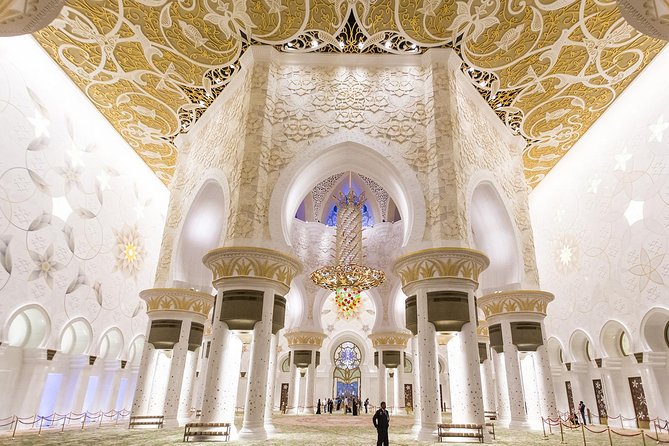 From Dubai: Abu Dhabi Full-Day Trip With Louvre & Grand Mosque - Inclusions in the Package