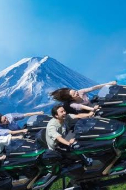 Fuji-Q Highland Amusement Park: 1 Day Private Tour by Car - World-Class Roller Coasters