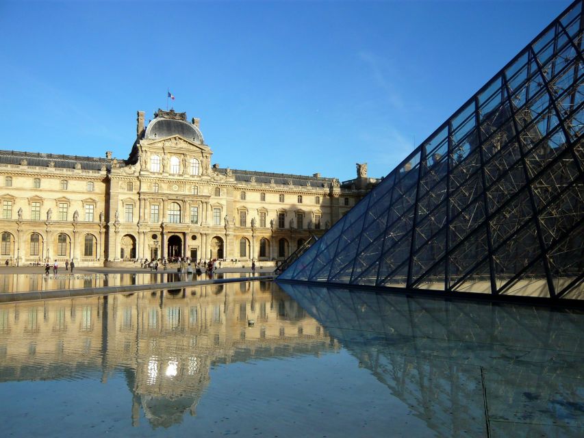 Inside the Louvre Museum and the Tuileries Garden Tour - Museum Highlights