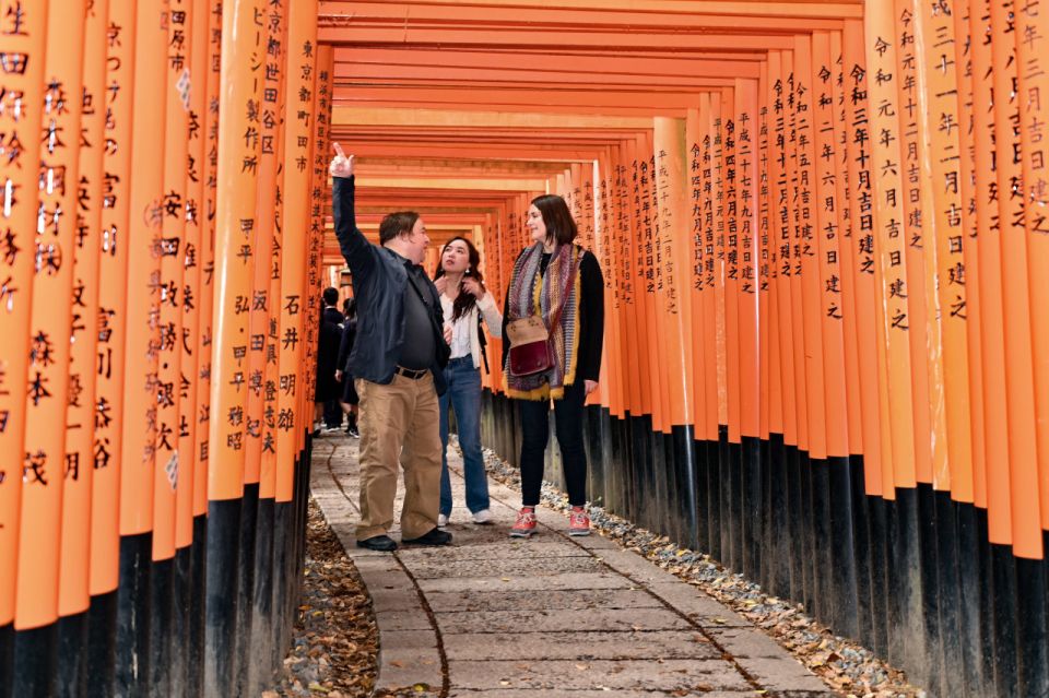 Kyoto: Private Customized Walking Tour With a Local Insider - Explore Kyotos Iconic Landmarks