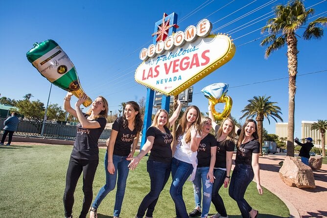 Las Vegas Strip by Limo With Personal Photographer