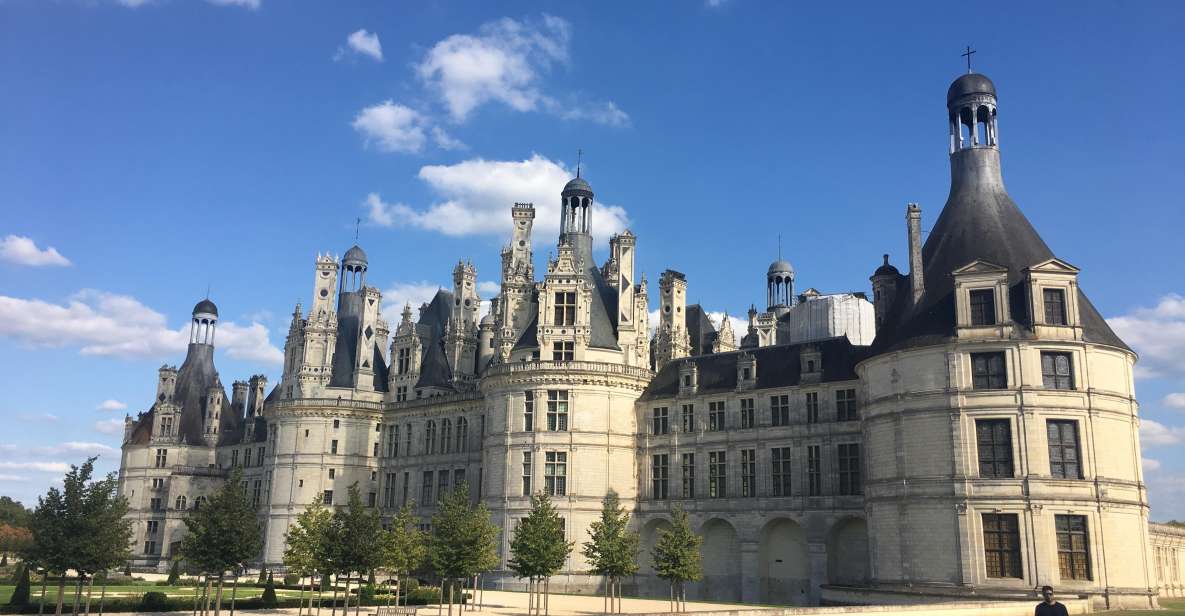 Loire Valley Castles: VIP Private Tour From Paris 3 Castles - Exploring Amboise Castles Renaissance Elegance