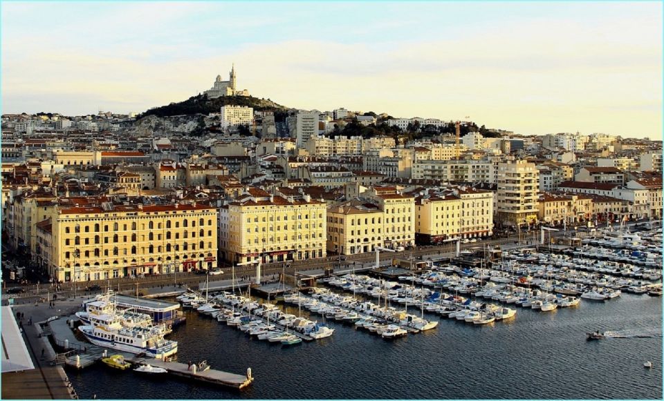 Marseille: Private City Center Walking Tour With Cruise - Tour Details