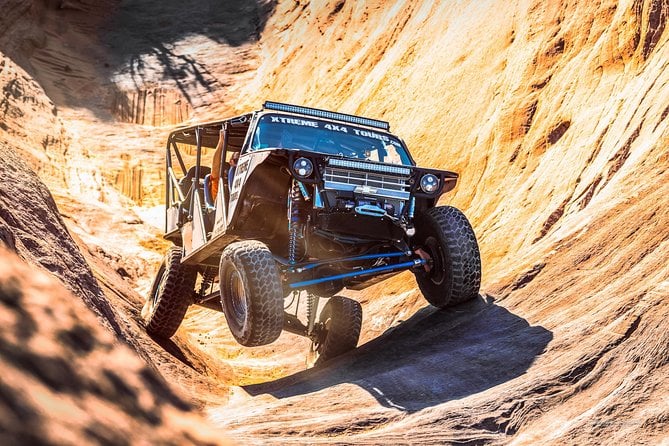 Moab Xtreme 2-Hour Experience - Scenic Views of Stunning Landscapes