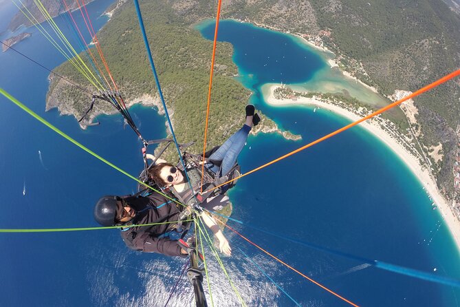 Oludeniz Paragliding Fethiye Turkey, Additional Features - Acrobatic Stunts Possibility
