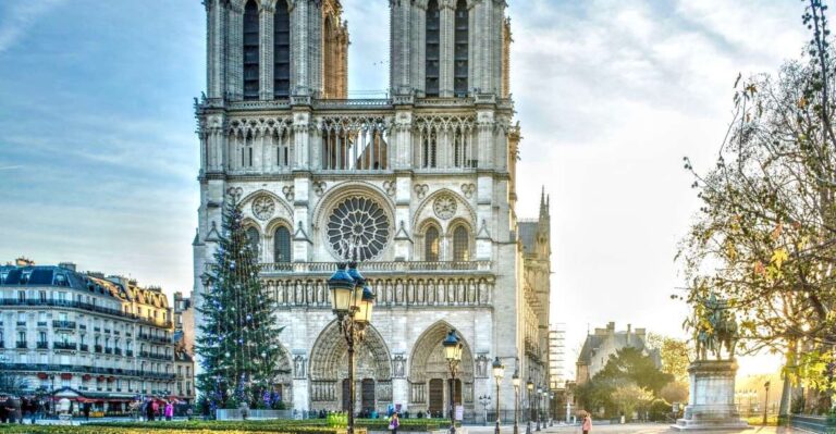 Paris – Historic City Center Guided Tour