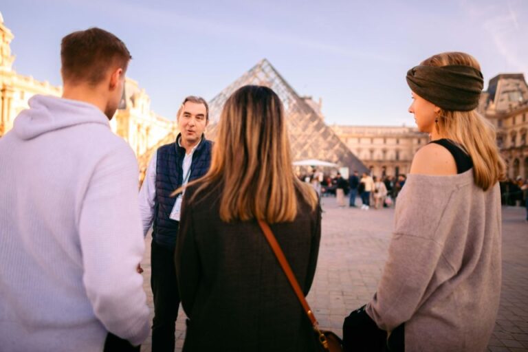 Paris: Louvre Mona Lisa Private Guided Tour With First Entry