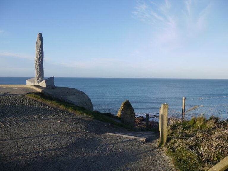 Paris: Normandy D-Day Beaches Guided Day Trip With Lunch