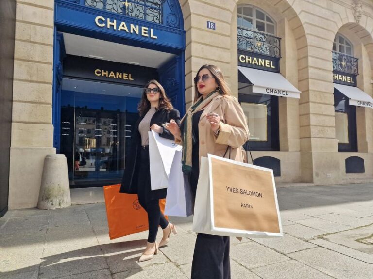 Paris: Personal Shopper Experience With a Fashion Expert