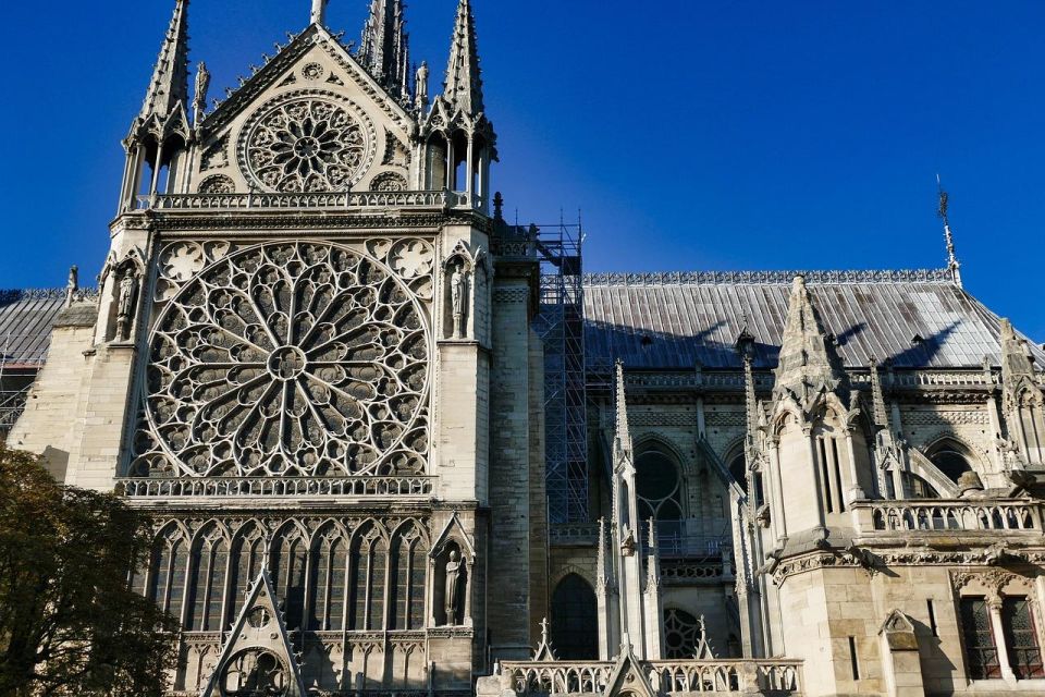 Paris: Sainte-Chapelle, Conciergerie, Notre Dame Guided Tour - Captivating Guided Tour Highlights
