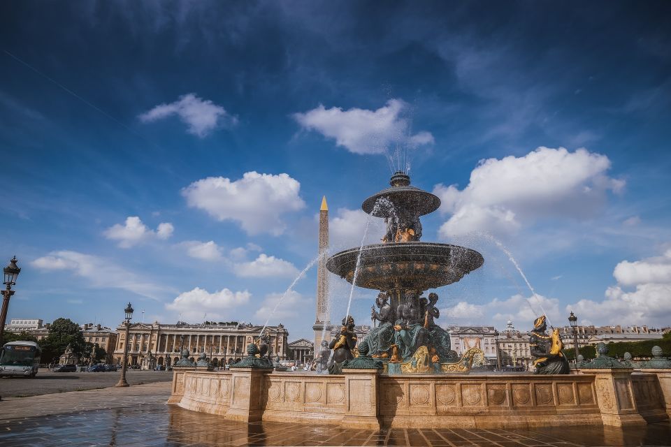 Paris: Tuileries Garden Walking Tour & Louvre Entry Ticket - Tour Overview