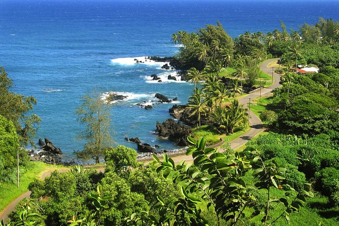 Road to Hana Tour With Lunch and Pickup - Logistics