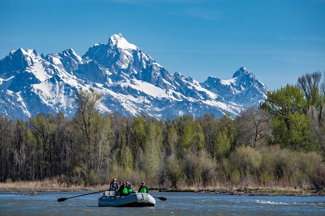 Snake River Scenic Float - Inclusions and Amenities