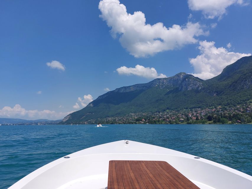 Veyrier-du-Lac: Electric Boat Rental Without License - Explore Lake Annecys Beauty