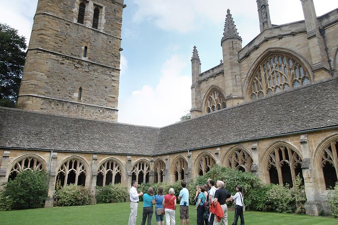 1.5-hour Oxford University and Colleges Walking Tour - Highlights of the Tour
