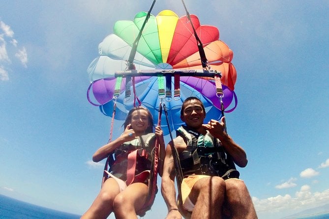 1-Hour Guided Hawaiian Parasailing in Waikiki - Meeting and Pickup