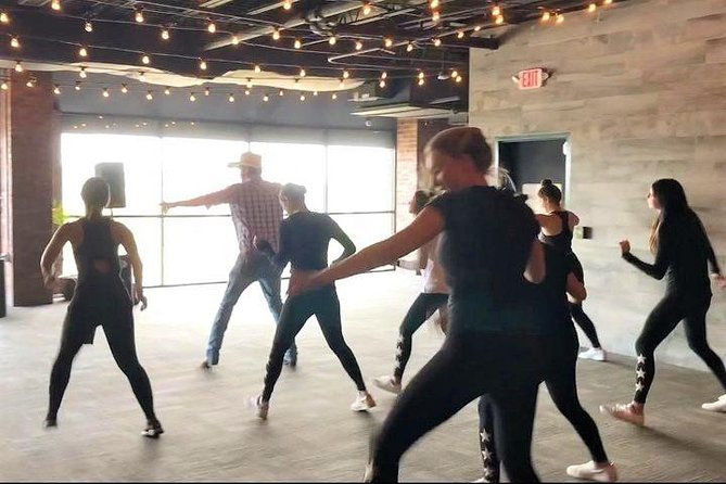 1-Hour Nashville Line Dancing Class - What to Expect in Class