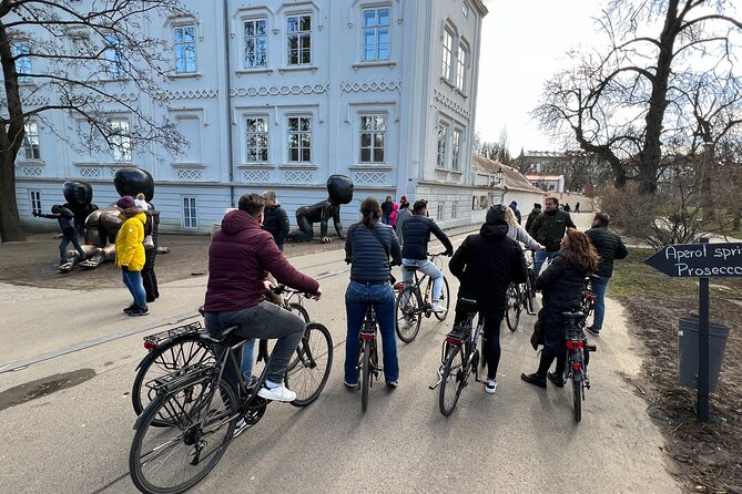 3-hour Complete Prague Bike Tour - Old Town Exploration