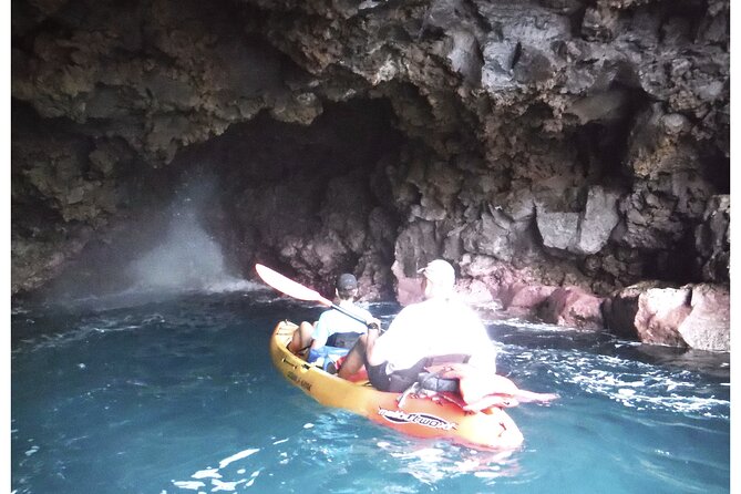 4-hour Kailua-Kona Ocean Kayak and Snorkel Tour - Kayaking Along the Coast