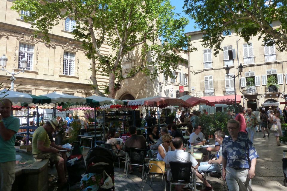 Aix-en-Provence: Private Guided Walking Tour - Exploring Aix-en-Provences History