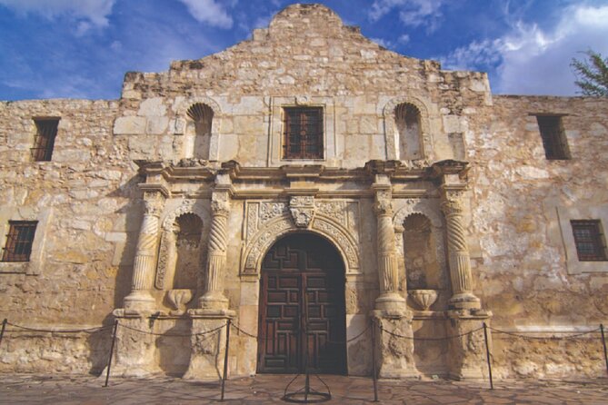 Best of San Antonio Small Group Tour With Boat + Tower + Alamo - Highlights of the Tour