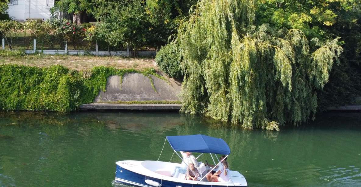 Boat Rental Without License on the Seine - Activities and Highlights