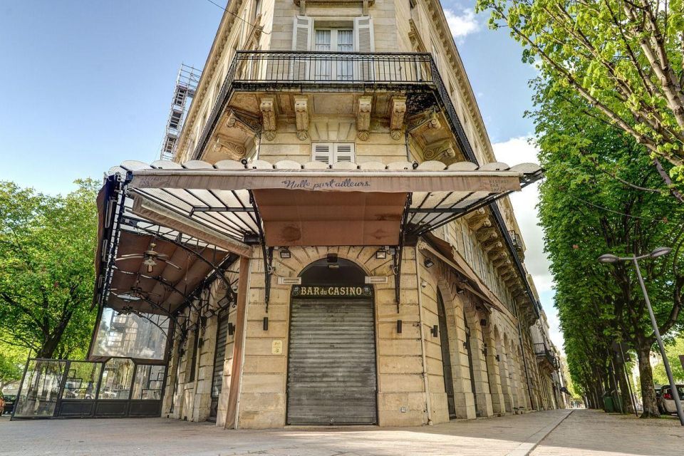 Bordeaux: Private Guided Walking Tour - UNESCO World Heritage Site