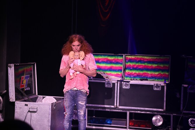 Carrot Top at the Luxor Hotel and Casino - Whats Included With Tickets