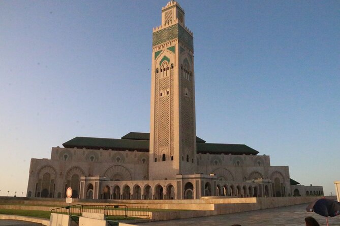 Casablanca and Morocco Shared Walking Tour With Licensed Guide - Discover Mohammed V Square