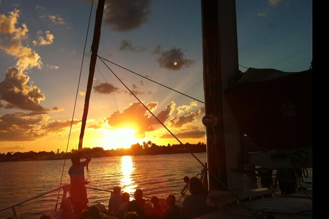 Castaway the Day: Miami Sunset Sail With Champagne - Landmarks and Sights