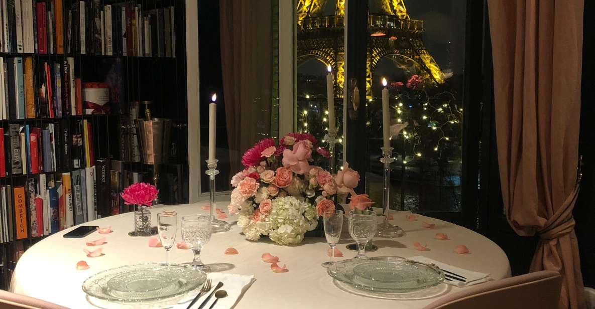 Cosy Private Romantic Dinner in Front of the Eiffel Tower - Experience Highlights
