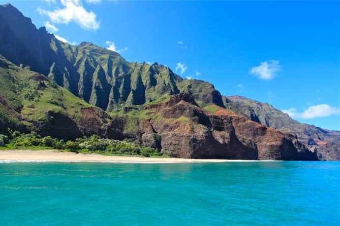 Deluxe Na Pali Sunset Snorkel Tour on the Lucky Lady - Panoramic Views