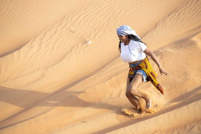Dubai Half-Day Red Dunes Bashing With Sandboarding, Camel &Falcon - Inclusion Details