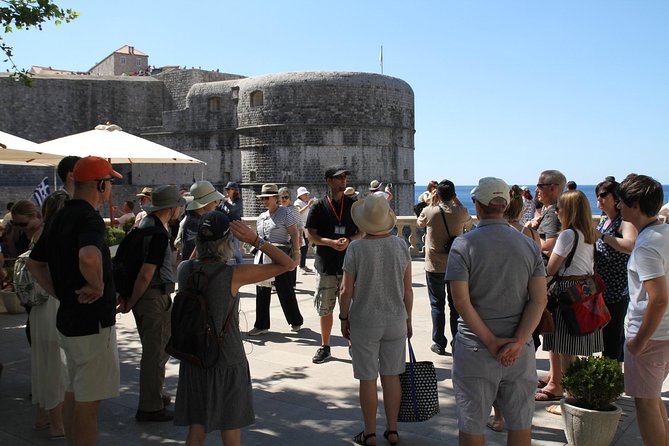 Dubrovnik Discovery Old Town Walking Tour - Stradun Monument and Its Significance