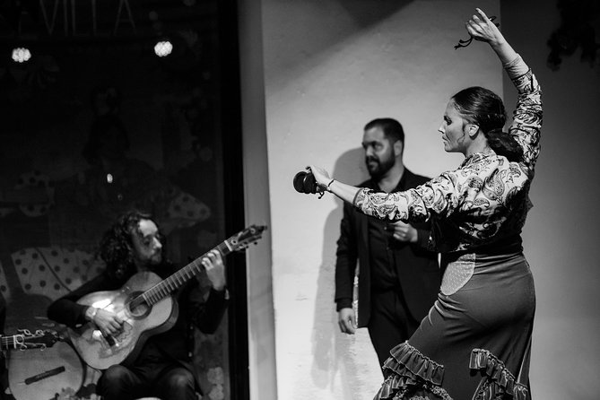 Flamenco Show at Tablao El Arenal With Drink and Optional Dinner or Tapas - Flamenco Performance Experience