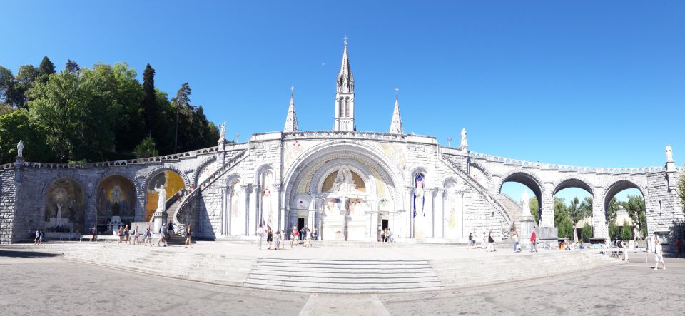 From San Sebastian: Lourdes Private Full-Day Tour - Sanctuary of Lourdes