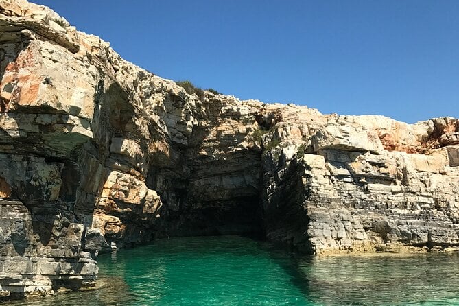 Full-Day Boat Tour of the Medulin Archipelago From Medulin - Visiting Porer Lighthouse