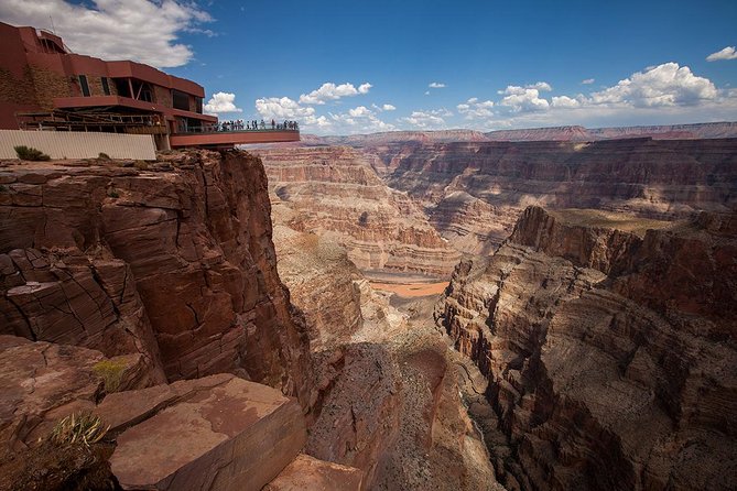 Grand Canyon Helicopter Tour With Eagle Point Rim Landing - Whats Included in the Package