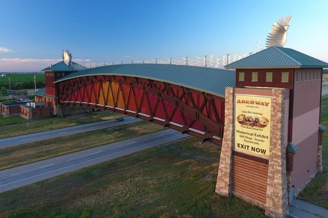Great Platte River Road Archway Monument - Accessibility and Amenities