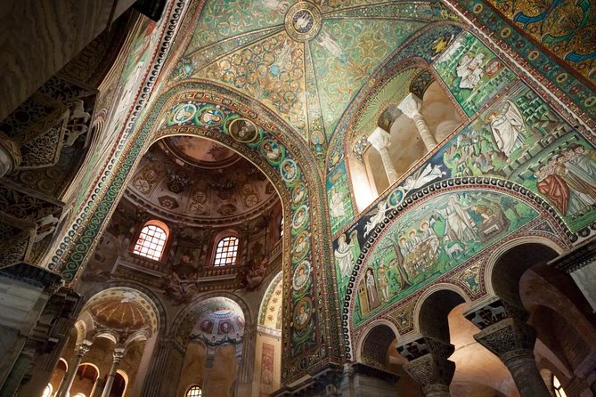 Guided Tour of Mosaic Tiles in Ravenna - Discovering UNESCO World Heritage Monuments