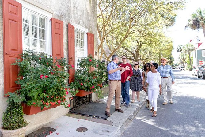 Historic Charleston Walking Tour: Rainbow Row, Churches, and More - Explore Antebellum Mansions and Gardens