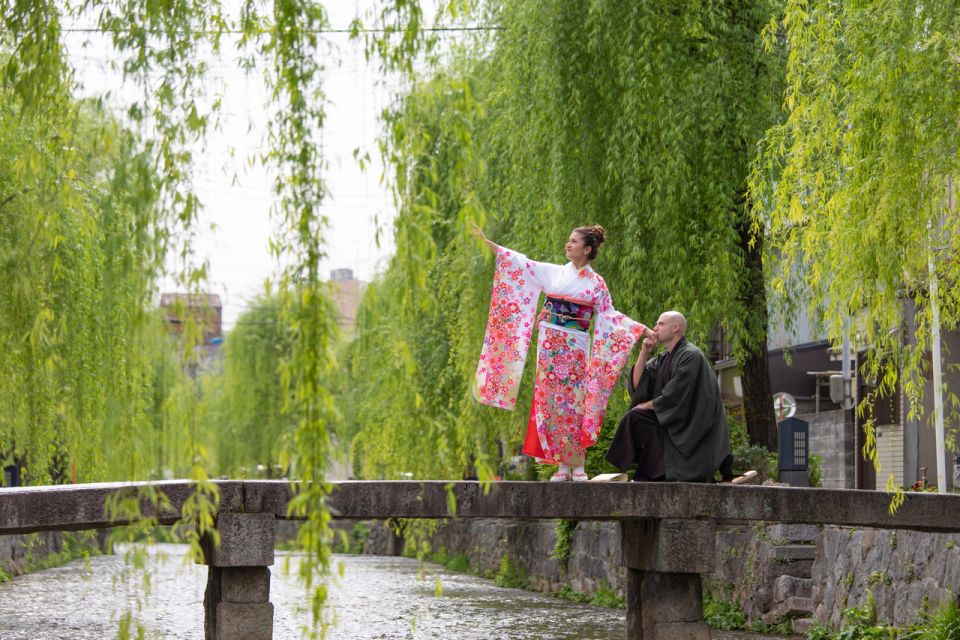 Kyoto: Private Romantic Photoshoot for Couples - Location